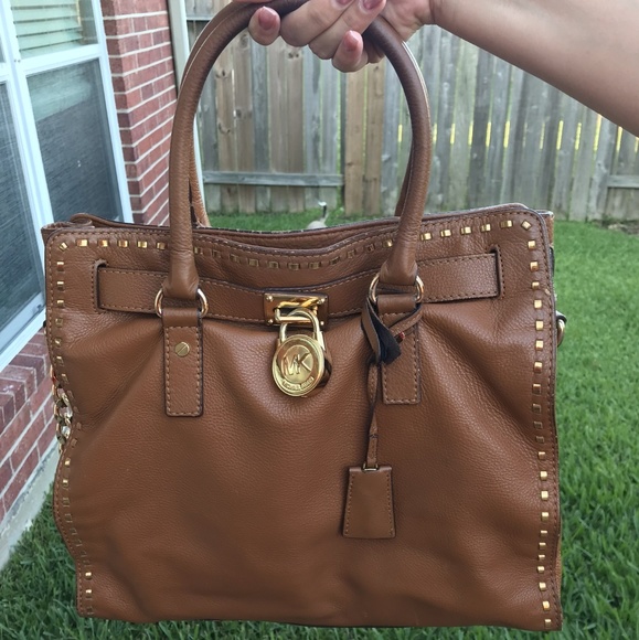 Michael Kors Handbags - Michael Kors Shoulder Bag